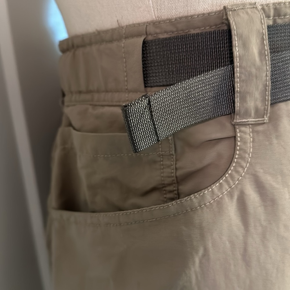 The North Face men’s Paramount Trail khaki tan zipper convertible L nylon pants - Picture 10 of 16